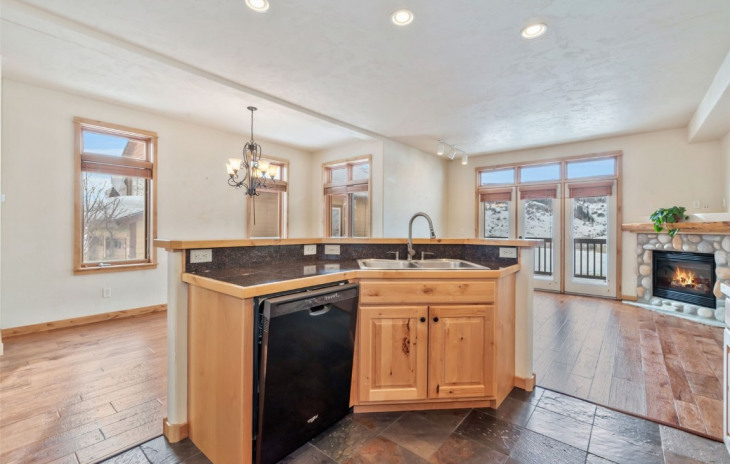 603 Parkview Drive Photo