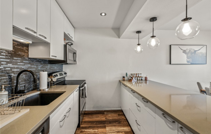 21 Cypress Court Photo