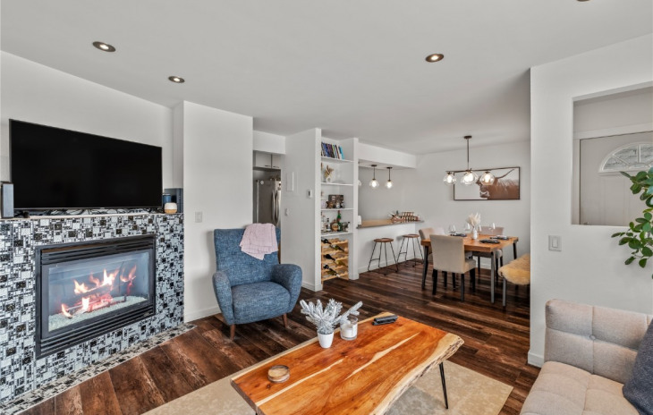 21 Cypress Court Photo