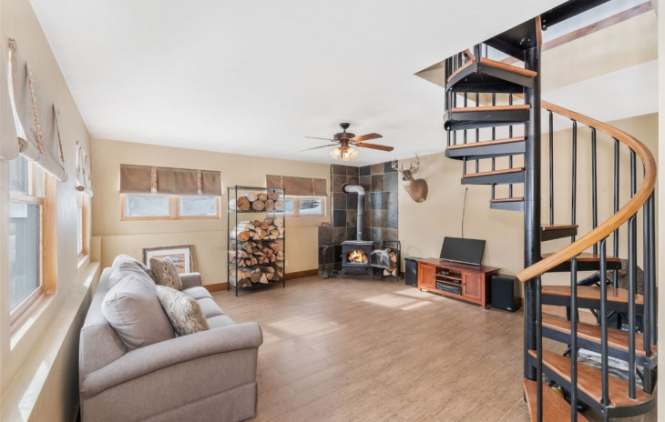 57725 Saturn Court Photo