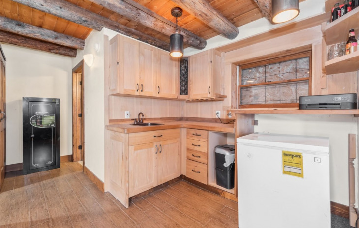 57725 Saturn Court Photo