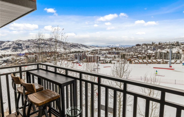 2420 Ski Trail Lane Photo