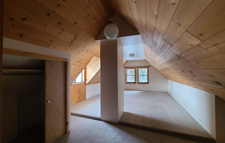 105 Logan Avenue Photo