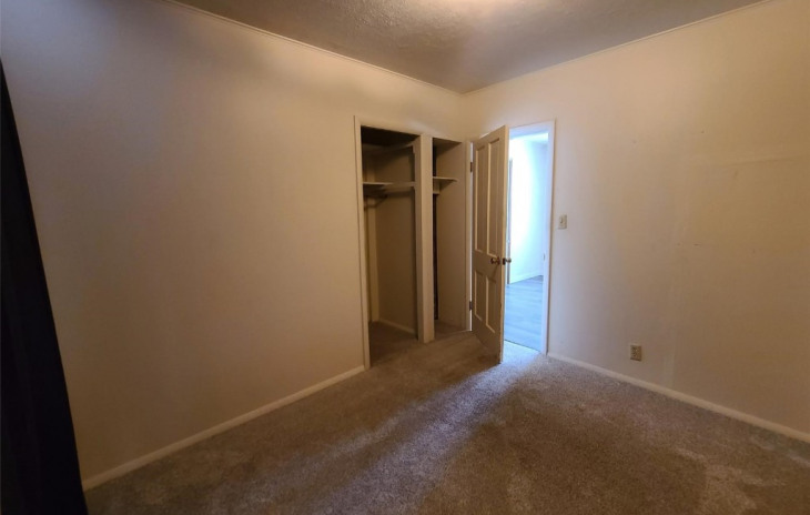 105 Logan Avenue Photo