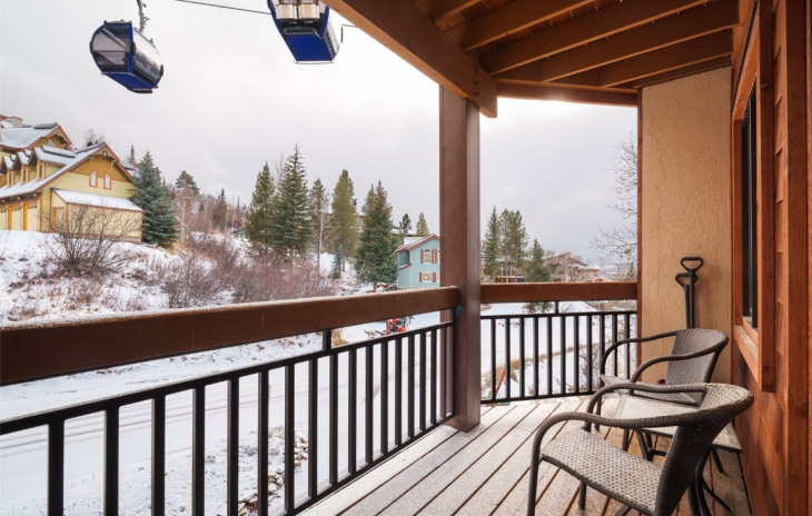 2400 Ski Trail Lane Photo