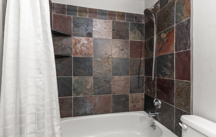 3188 Ingles Lane Photo
