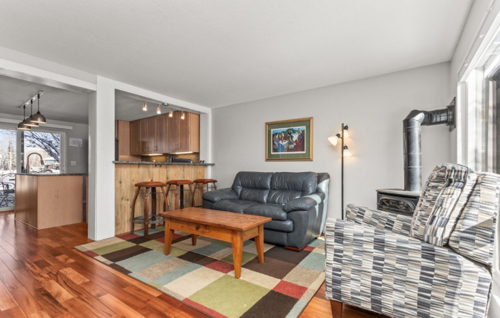 3188 Ingles Lane Photo