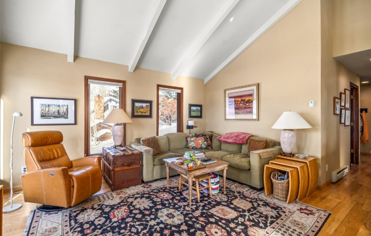 3185 Apres Ski Way Photo