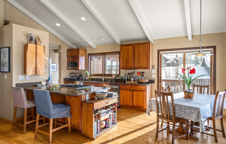 3185 Apres Ski Way Photo
