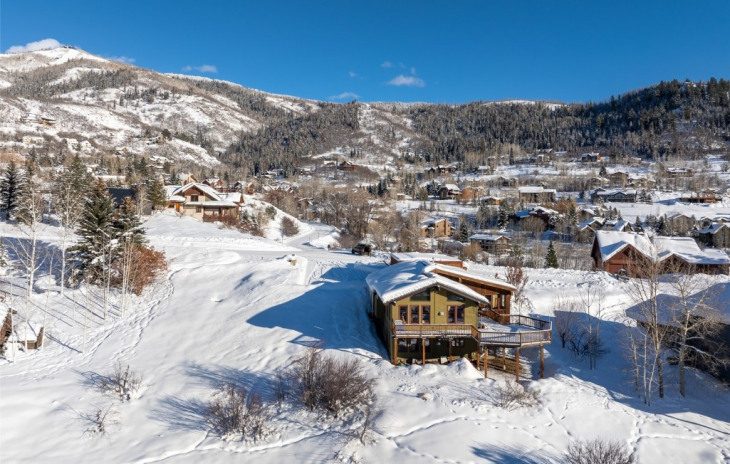3185 Apres Ski Way Photo