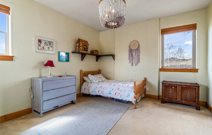 27355 Winchester Court Photo