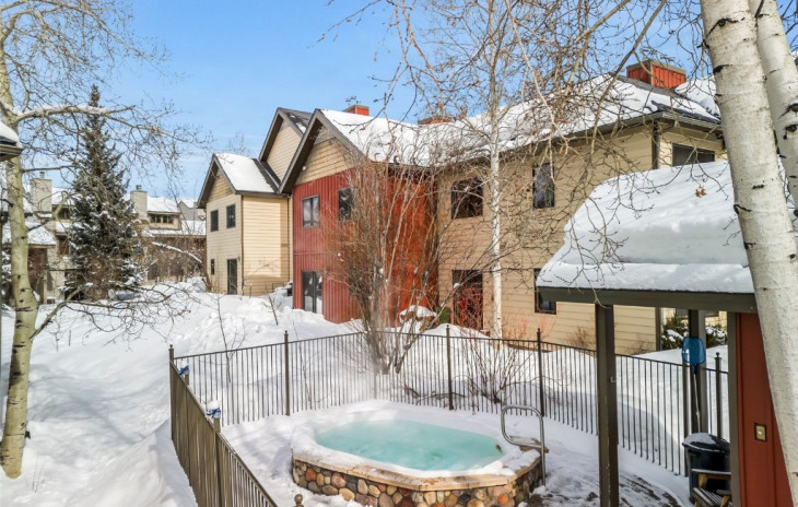 3462 Sunburst Court Photo
