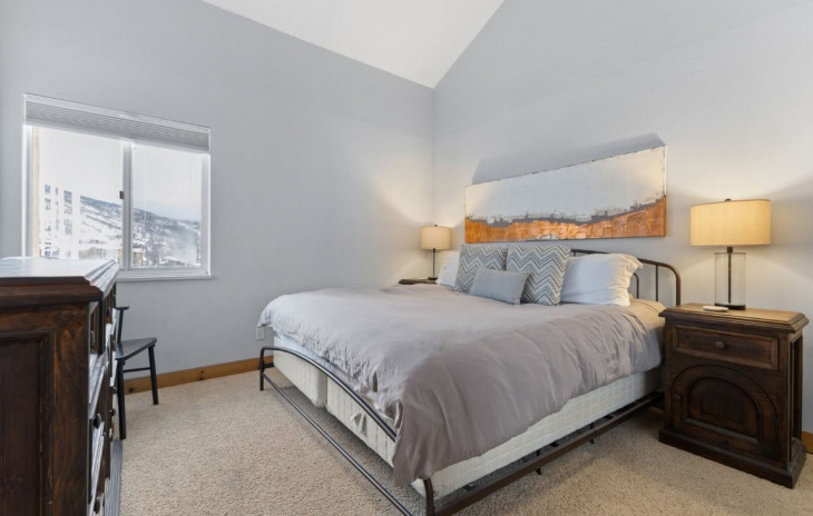 1805 River Queen Lane Photo