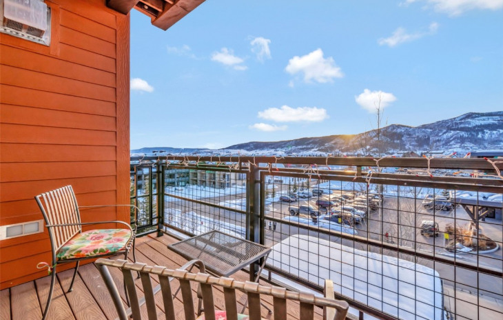1175 Bangtail Way Photo