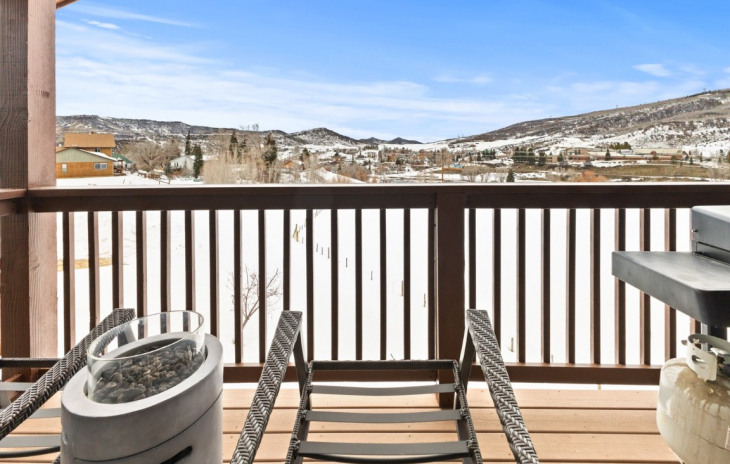 127 Oak Ridge Circle Photo