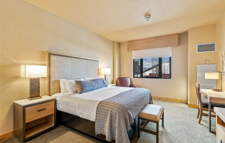 2300 Mount Werner Circle Photo