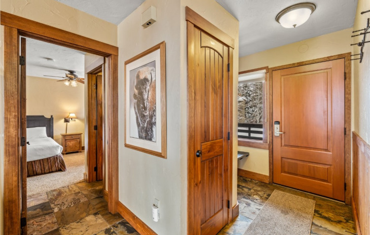 2700 Village Drive Photo