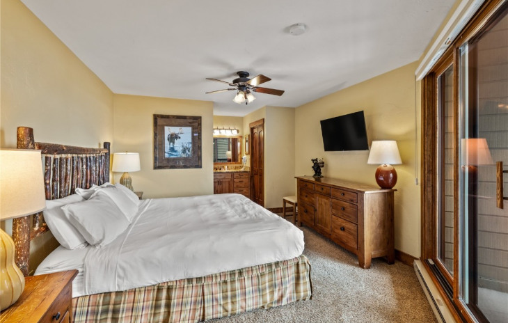 2700 Village Drive Photo