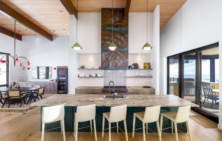 33200 Meadow Creek Drive Photo