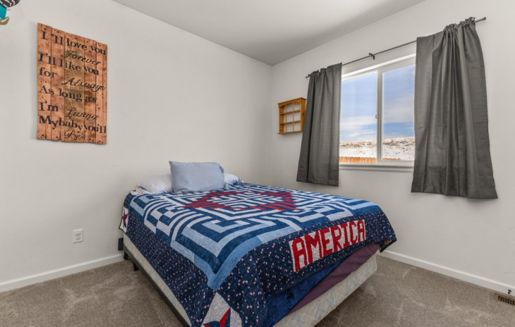 984 Dry Creek South Road Photo