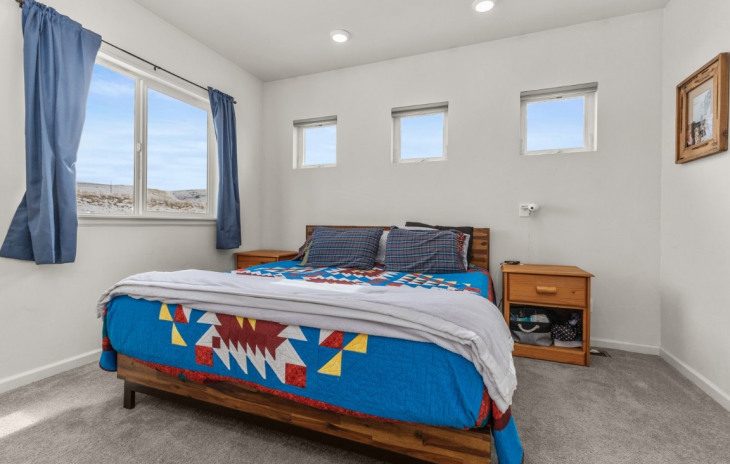 984 Dry Creek South Road Photo