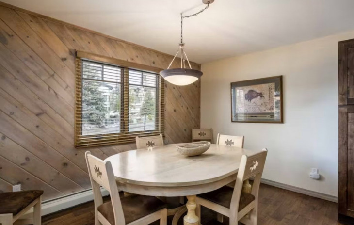 2335 Apres Ski Way Photo