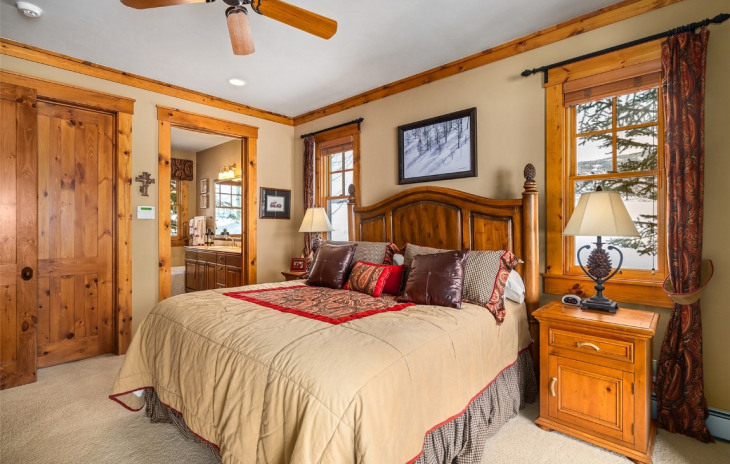 30495 Lake Shore Trail Photo