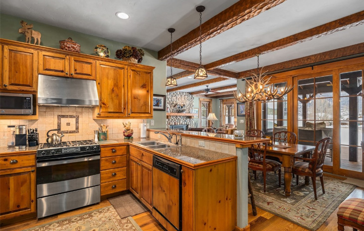 30495 Lake Shore Trail Photo