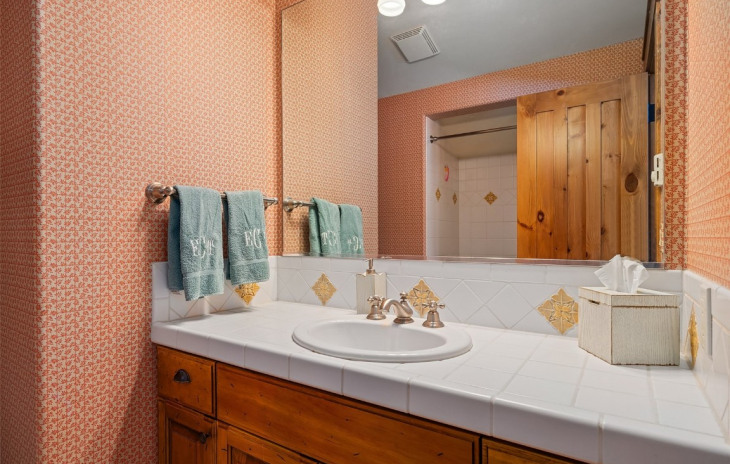 30495 Lake Shore Trail Photo