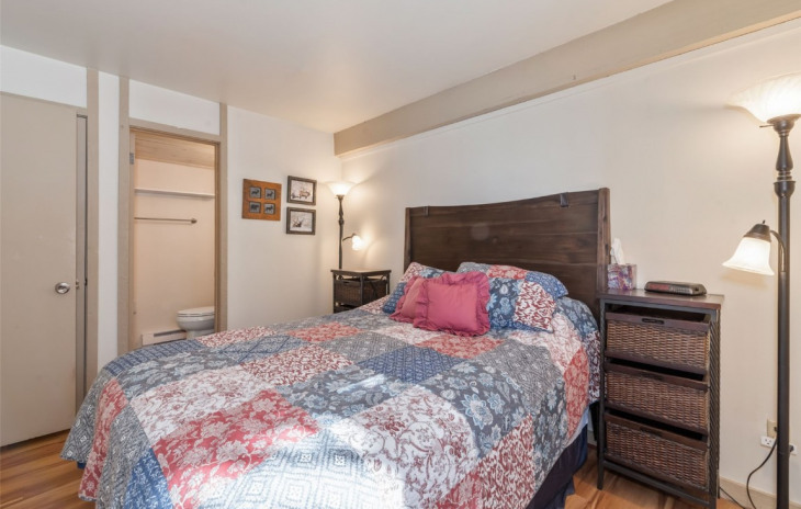 2590 Longthong Road Photo