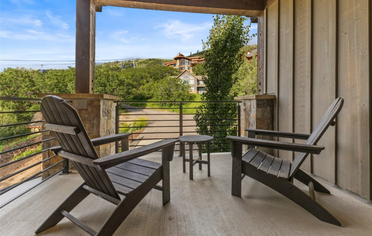 2355 Poma Lane Photo