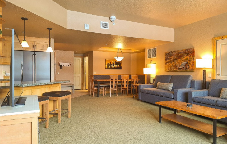 2300 Mount Werner Circle Photo