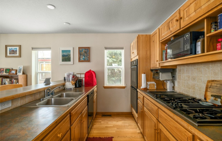2788 West End Avenue Photo