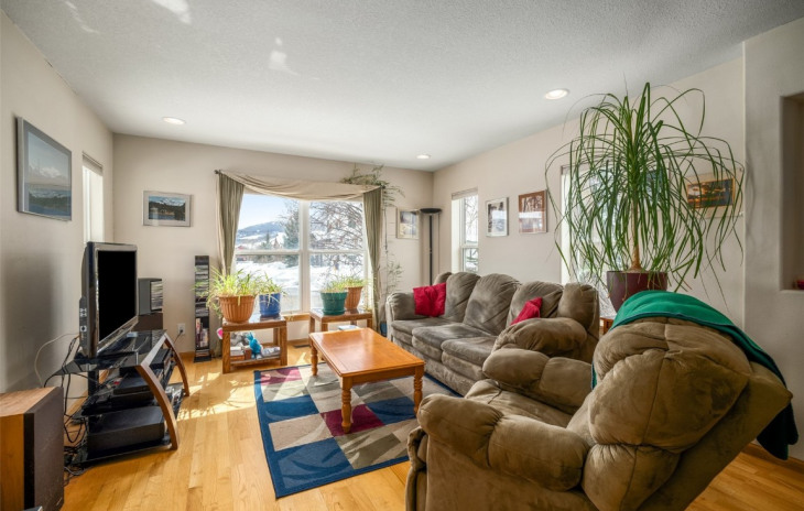 2788 West End Avenue Photo