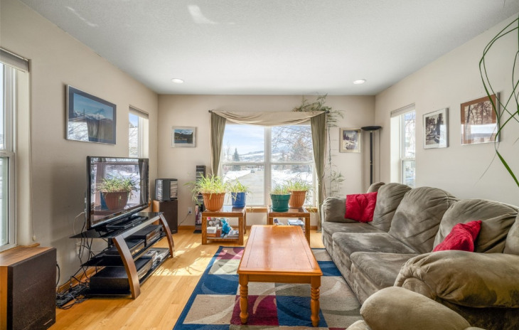 2788 West End Avenue Photo
