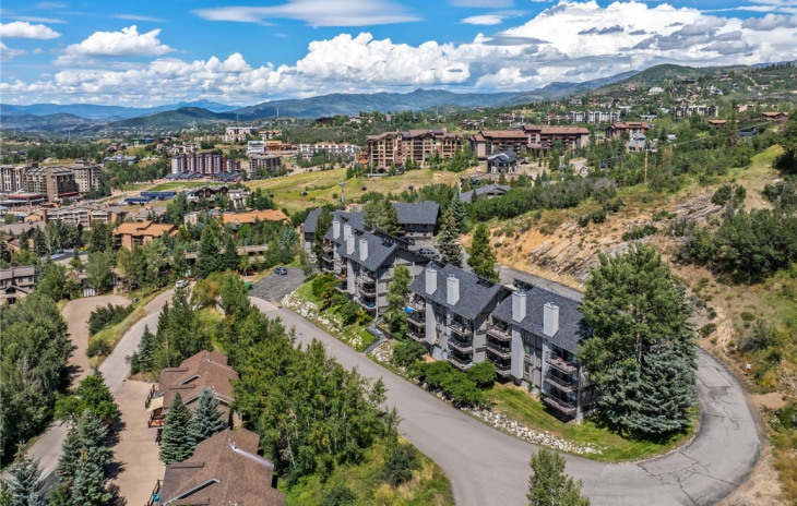 2626 Longthong Road Photo