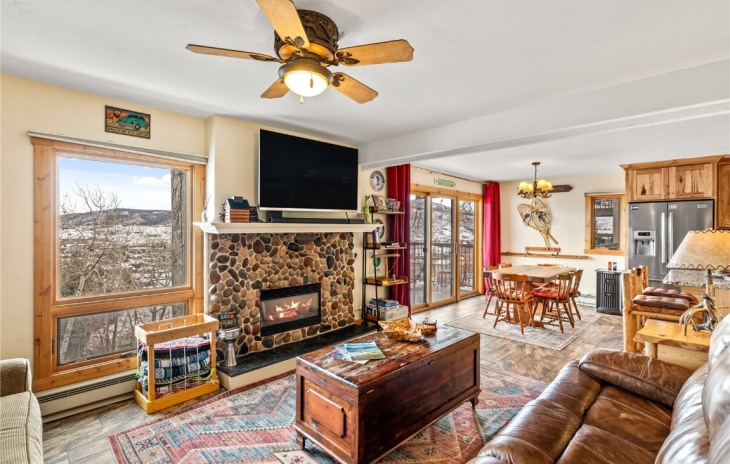 2626 Longthong Road Photo