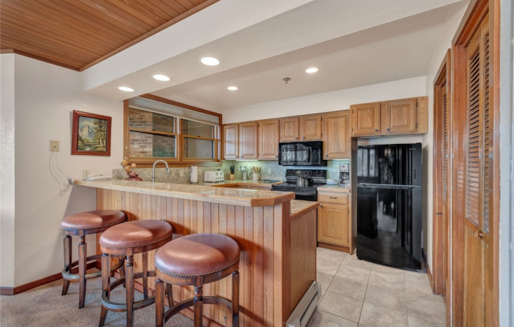 2306 Ski Trail Lane Photo