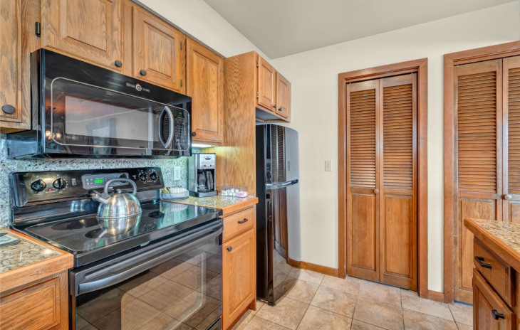 2306 Ski Trail Lane Photo