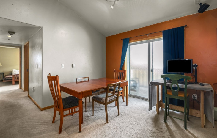 3335 Columbine Drive Photo