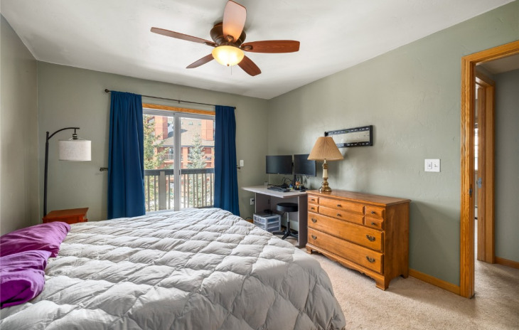 3335 Columbine Drive Photo