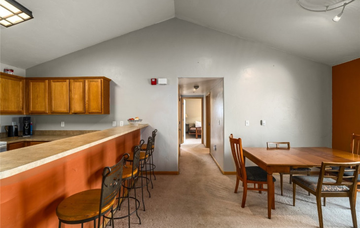 3335 Columbine Drive Photo