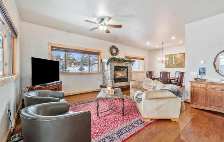 330 Blue SAge Circle Photo