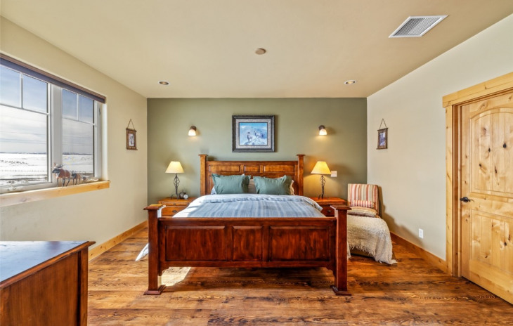 938 Dry Creek South Road Photo