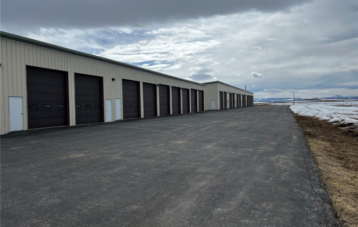 501 W Airport Boulevard Photo