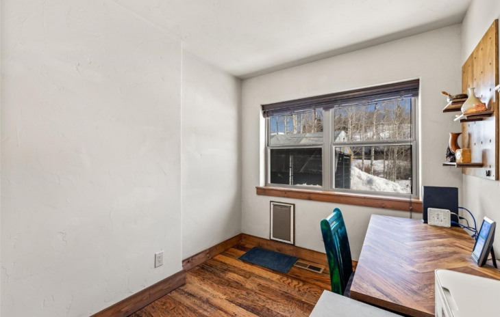 27100 Beaver Canyon Drive Photo