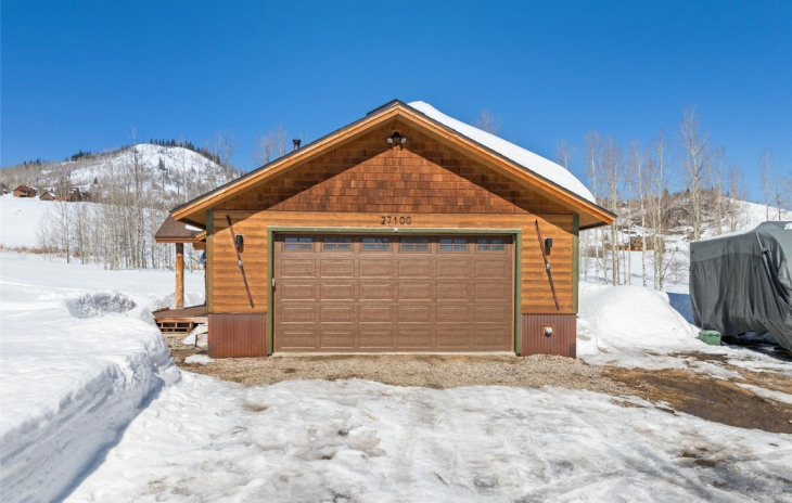 27100 Beaver Canyon Drive Photo