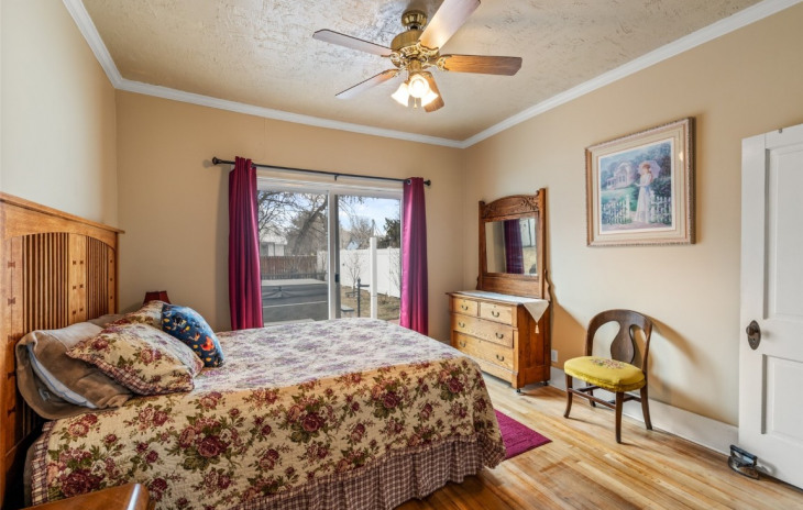 399 E Jefferson Avenue Photo