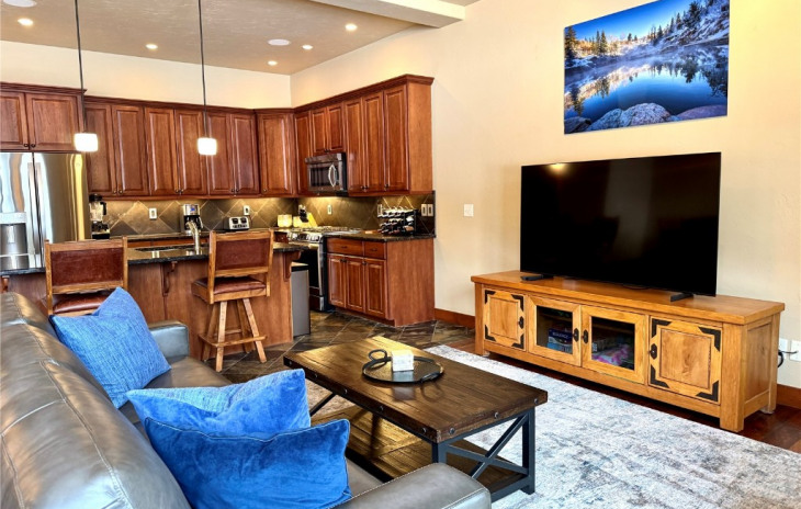 1579 Moraine Circle Photo