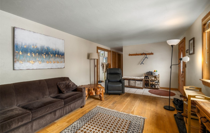 40519 Steamboat Drive Photo